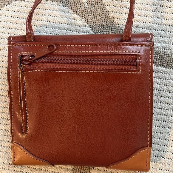 Mundi mini travel size wallet size crossbody bag - Picture 12 of 13